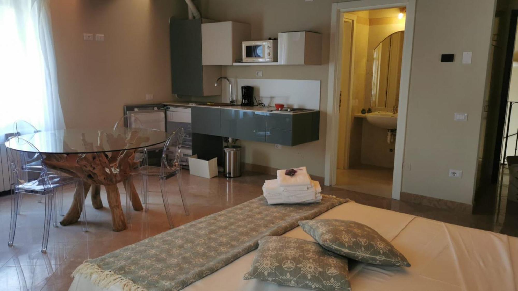 Corte San Luca Apartments Bardolino Rum bild